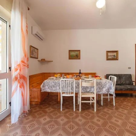 Culture And In - Casa Beatrice 펜션 *